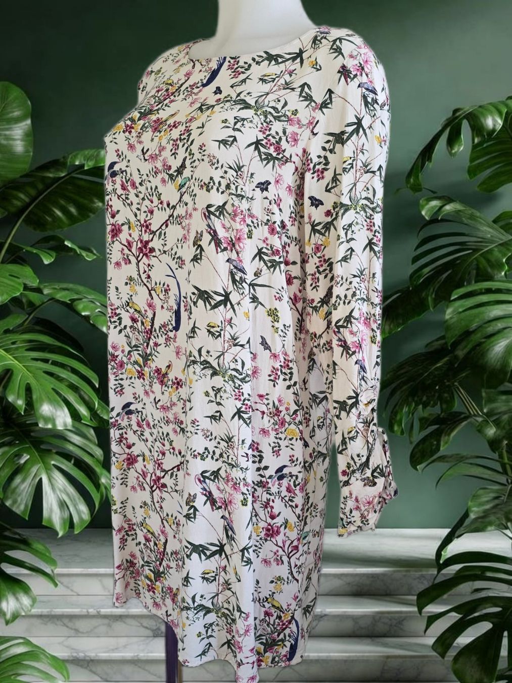 H&M Kleider: Sommerkleid Langarm – Gebraucht aus Aarburg von Hystoria 3