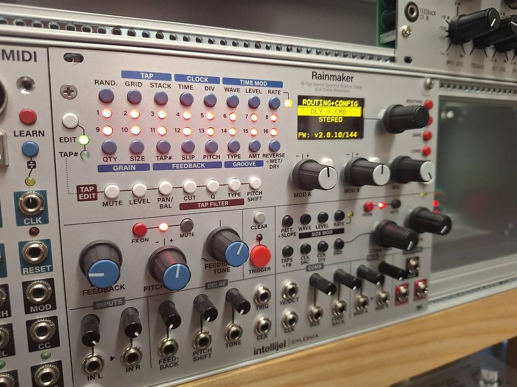 Instruments de musique: Intellijel Rainmaker – D'occasion à Port par Sinusgenerator 2