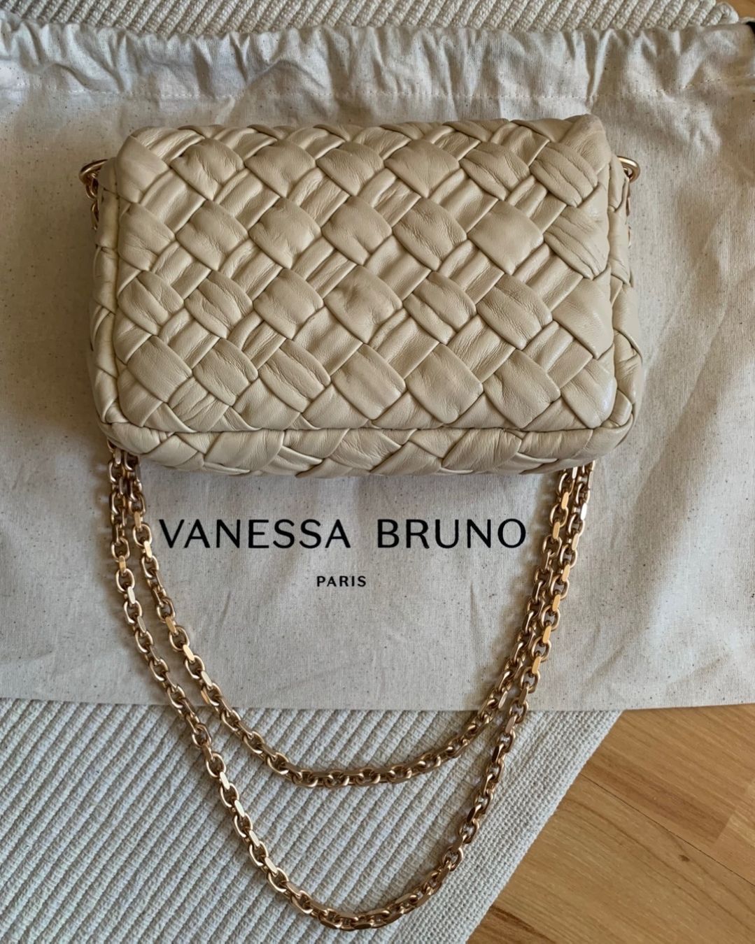 Vanessa Bruno Sacs femmes: Vanessa Bruno sac neuf – Neuf avec emballage d'origine à Gland par TallyEva 1