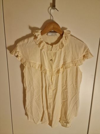 Sandro Paris Bluse mit Rüschen – Creme / Ecru