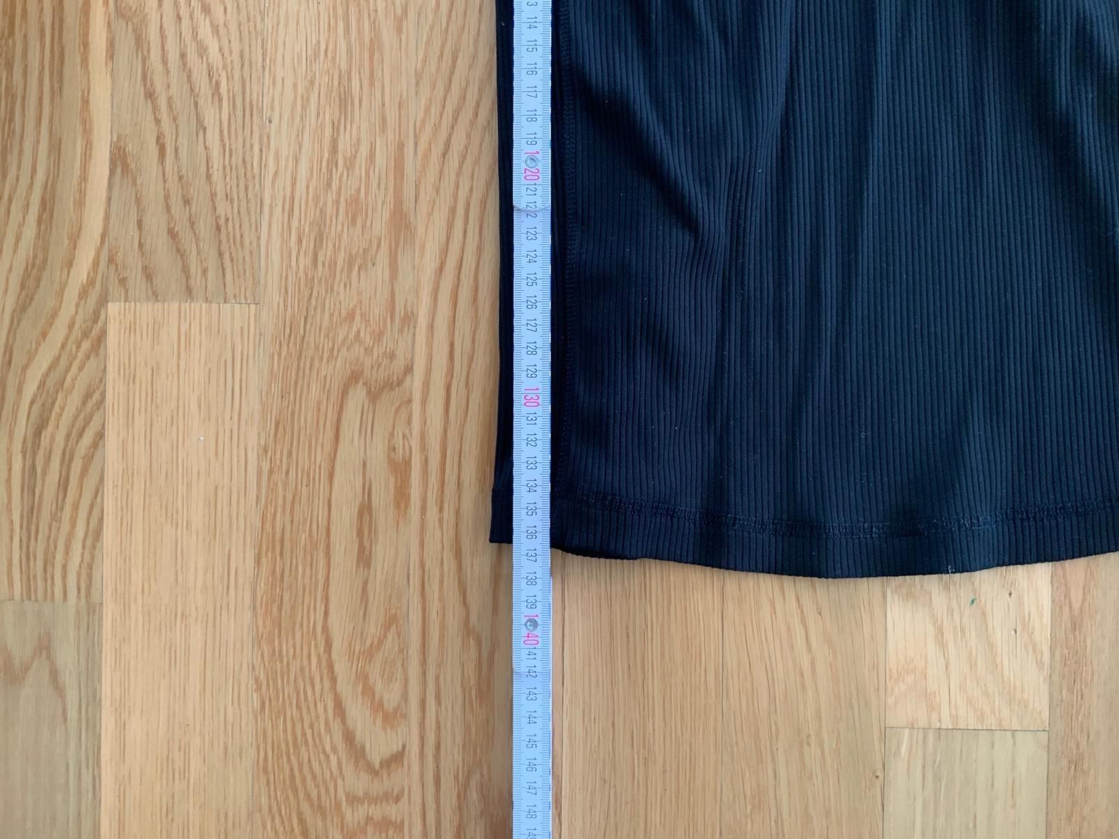 Calvin Klein Vestiti: Calvin Klein. Strickkleid. Langarm. Schwarz. Grösse S. – Usato da Zürich venduto da Sunnyflower97 5