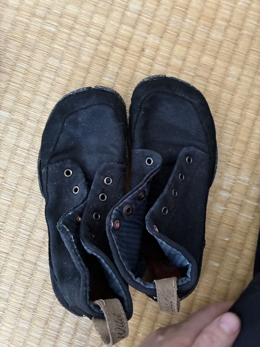 Wildling Scarpe per ragazzi: Wildlinge Flughund 30 – Usato da Lausanne venduto da Sarawg 1