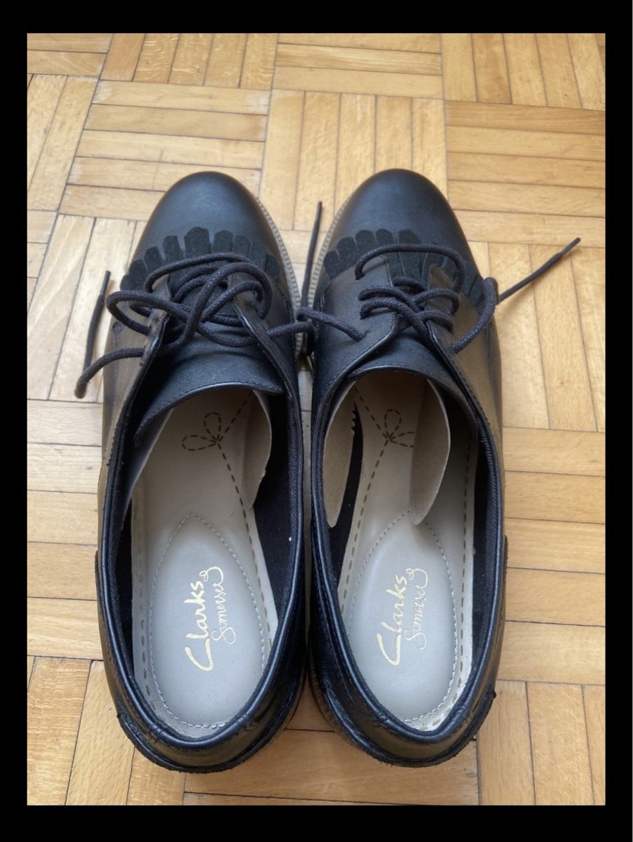 Clarks Scarpe da donna: Clarks Schnürschuhe Leder schwarz 41.5 – Usato da St. Moritz venduto da Magiya 1