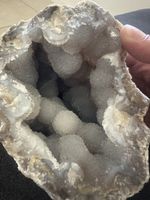Grande géode de quartz cristallisée 1892 grammes