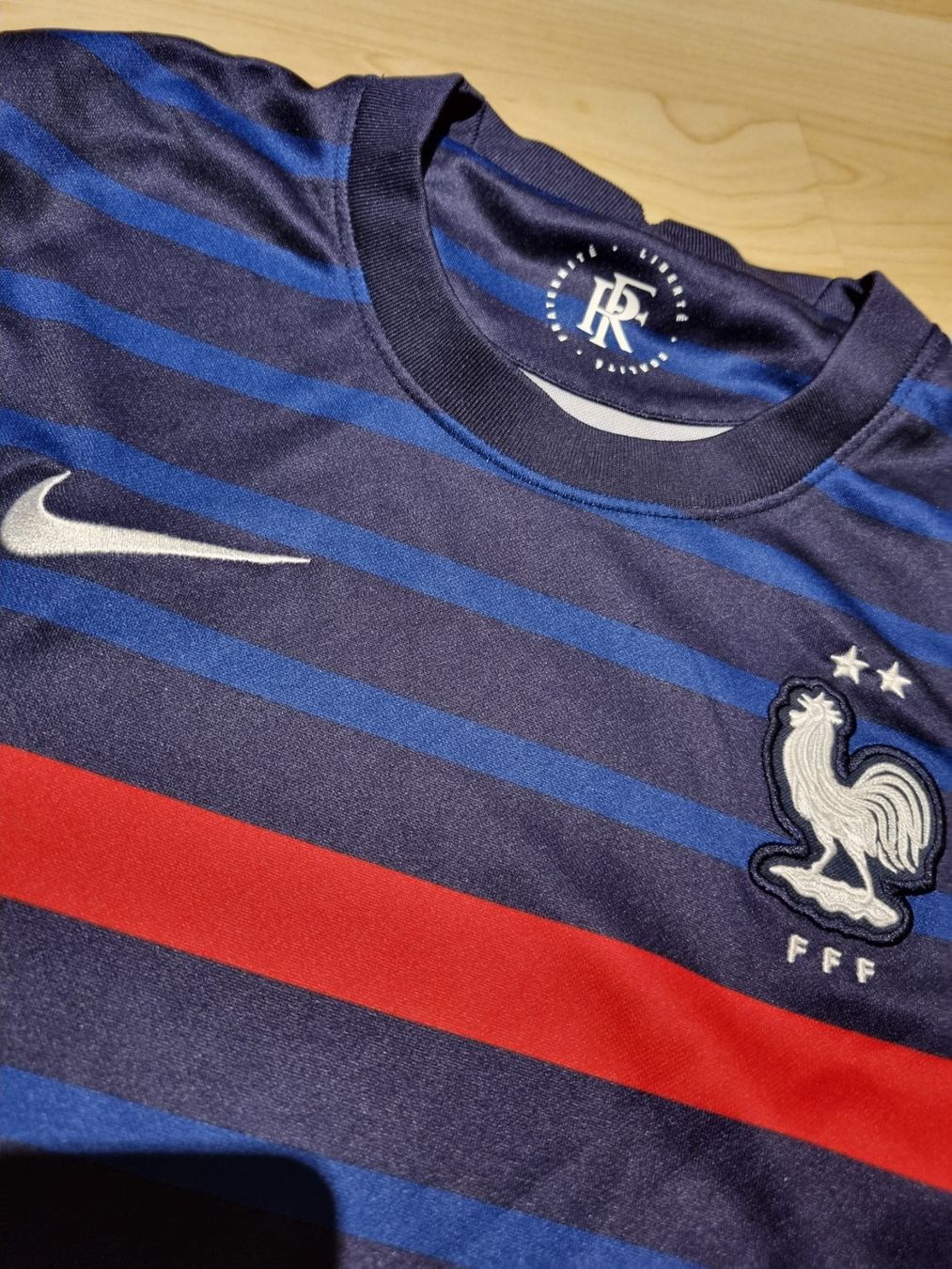 Nike Leibchen & Hosen: Nike Frankreich Trikot und Trainer – Gebraucht aus Würenlos von Nigginiggi 7