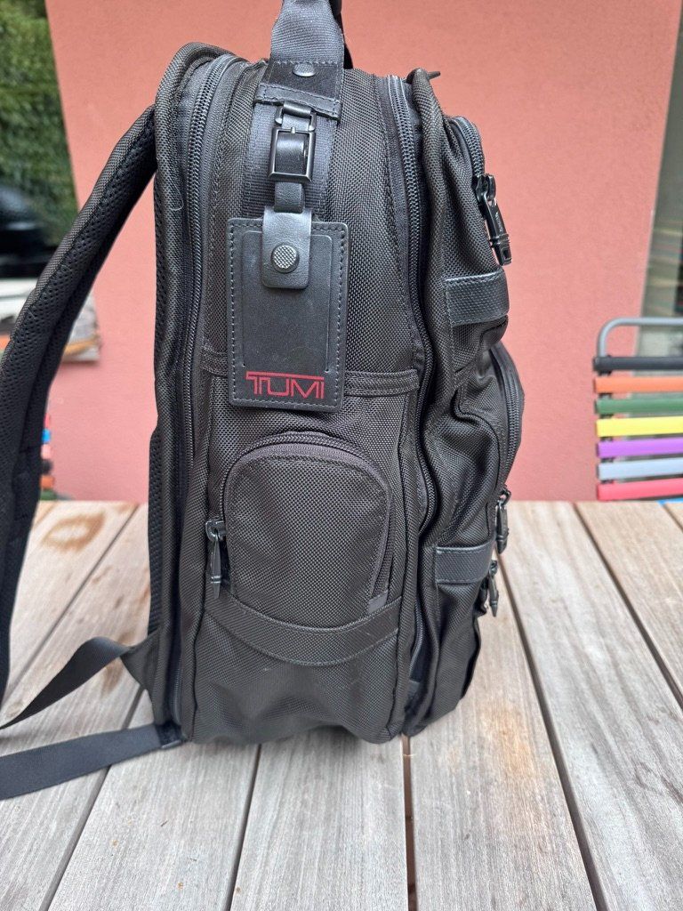 Tumi Zaini: Tumi Alpha 2 T-Pass Business Class Brief Pack – Usato da Egg b. Zürich venduto da spacegirl99 3