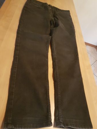 Pantalon noir taille 38 marque Maddison 80% coton