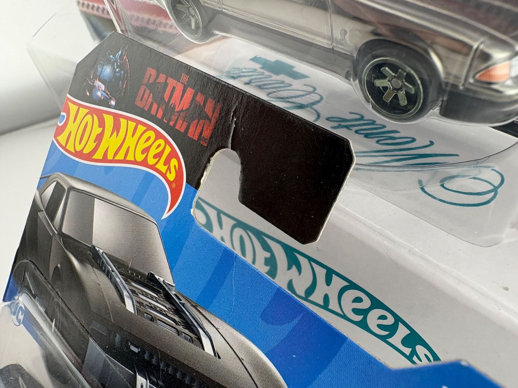 Hot Wheels Modellini d'auto: Hot Wheels Batmobile Batman - 2022 - 178/250 – Nuovo e nell'imballaggio originale da Flawil venduto da HeisseReifen 4