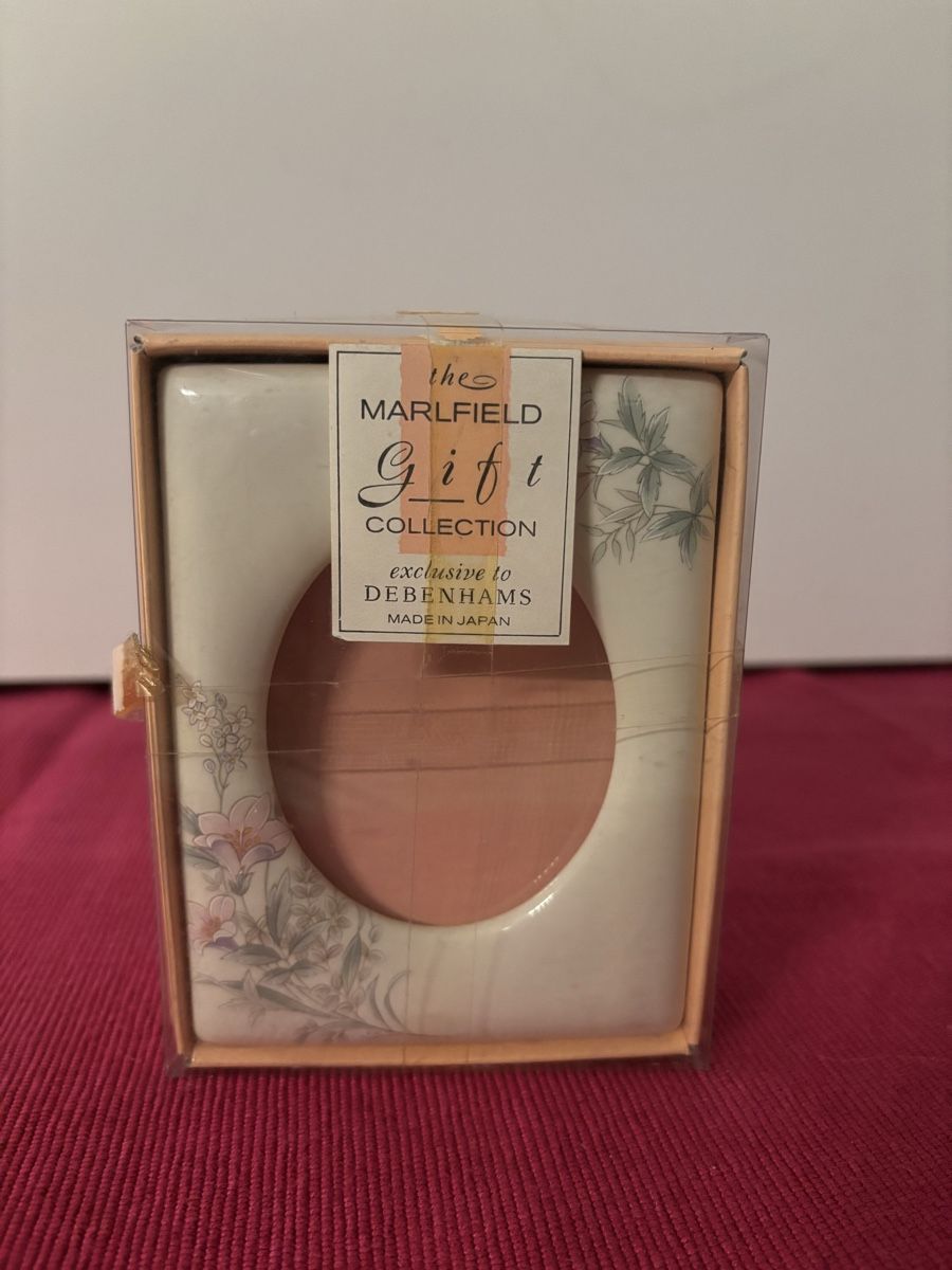 Alle Dekorationen: Marlfield Collection, 4-teiliges Set, Top Zustand! – Neu (gemäss Beschreibung) aus Urdorf von leoale 4