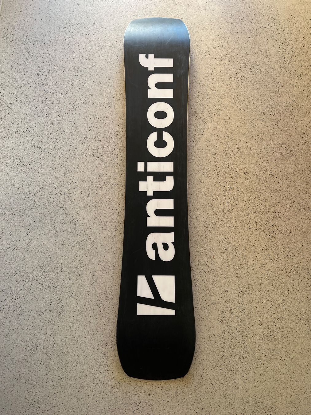 Board: Snowboard Anticonf Bad Kid & Cut Back – Usato da Alpnach Dorf venduto da cashew162 4