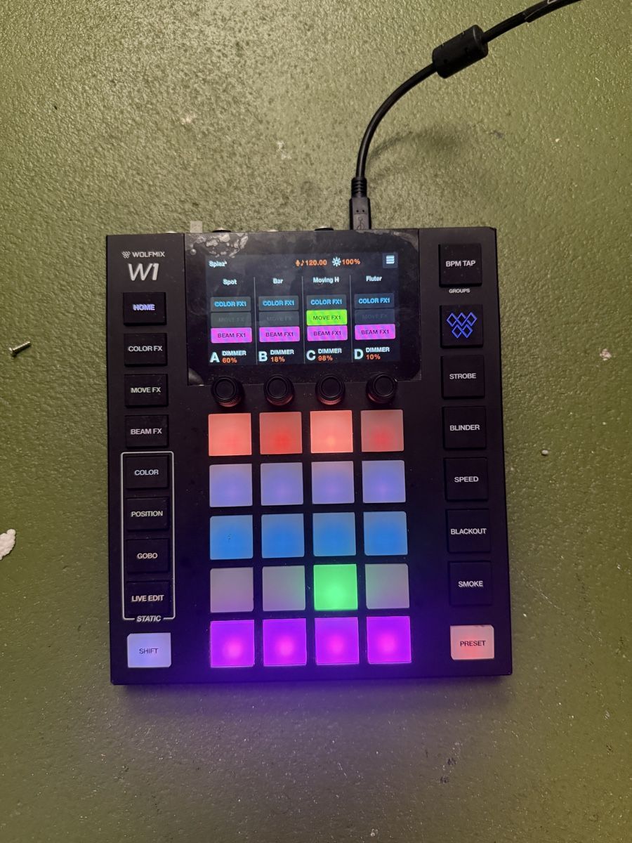 Eclairage & Effets de lumière: Wolfmix MK2 DMX – D'occasion à Lyss par Nach-Bar