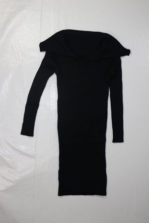 Abito in maglia invernale aderente nero, taglia S/M