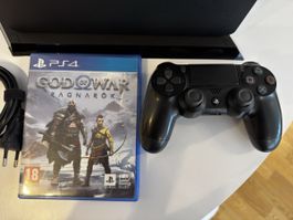 PS4 Slim + Controller + God of War Ragnarök + Standfuss 
