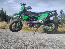 Husqvarna 701 Supermoto 74ps