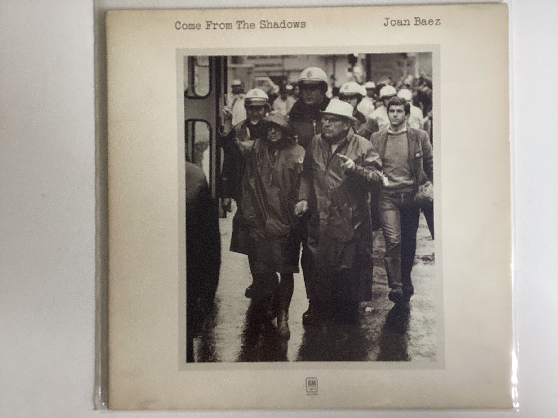 Dischi in vinile: Joan Baez LP - Come From Shadows – Usato da Gutenswil venduto da Hamzian