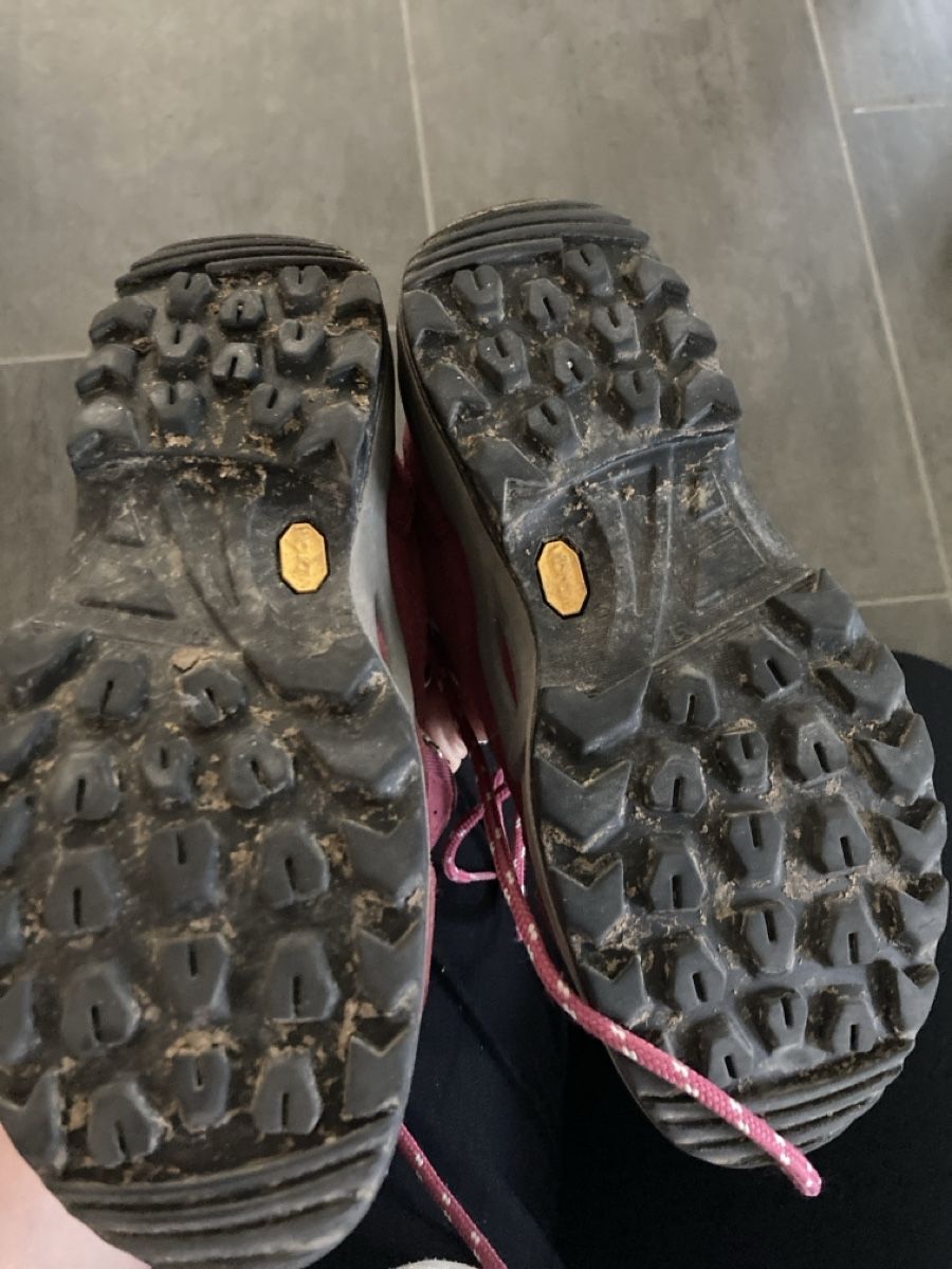 Lowa Herrenschuhe: Wanderschuhe lowa gr. 36 (37) – Gebraucht aus Bauma von ladygaby 1
