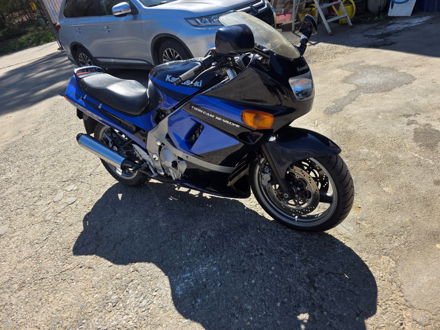 Kawasaki Strasse: Motorrad Kawasaki ZZ-R 600 – Gebraucht aus Neuhausen von Patrikson 2