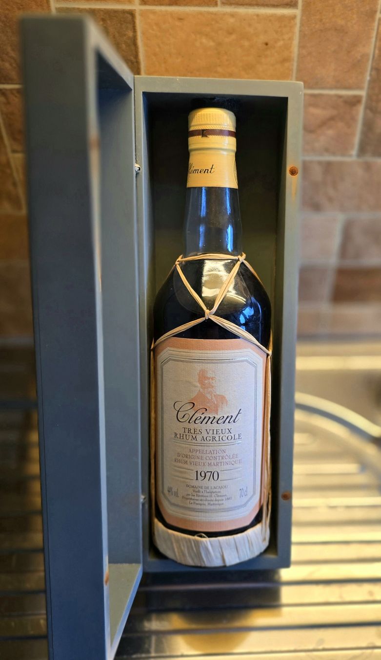 Rhum Clément 1970 - Très Vieux Rhum Agricole de Collection (Neu und ...