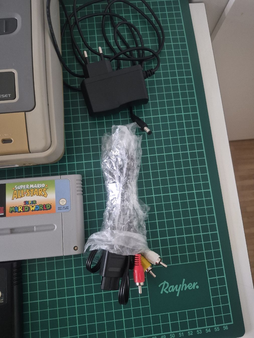 Nintendo Console: Nintendo Super NES Bundle - Great Condition! PAL SNES – Usato da Meyrin venduto da Retro-GZ 2