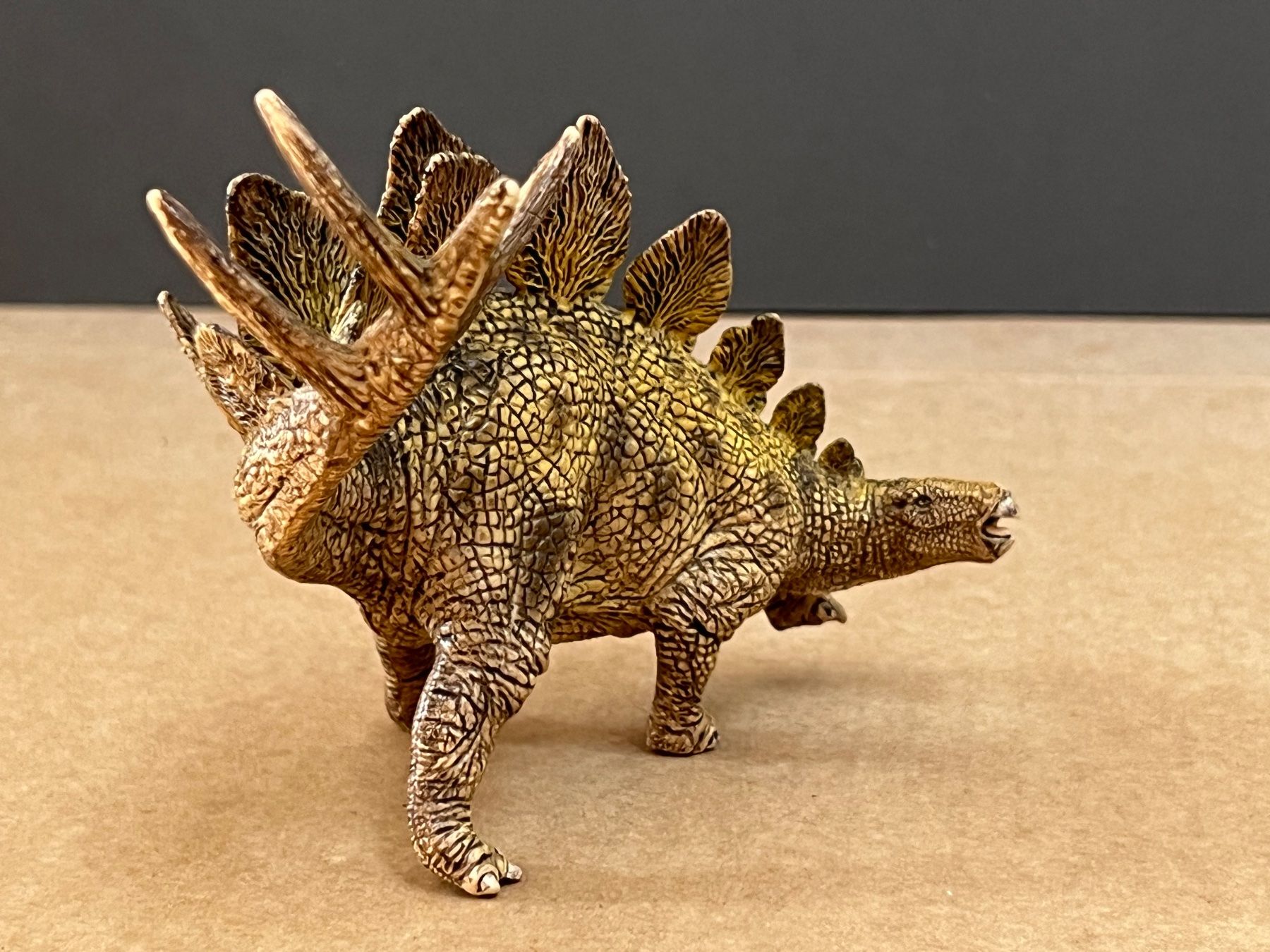 Schleich Figuren: Schleich 14568 Stegosaurus Dino Dinosaurier – Gebraucht aus Ennetbaden von mapa05 2
