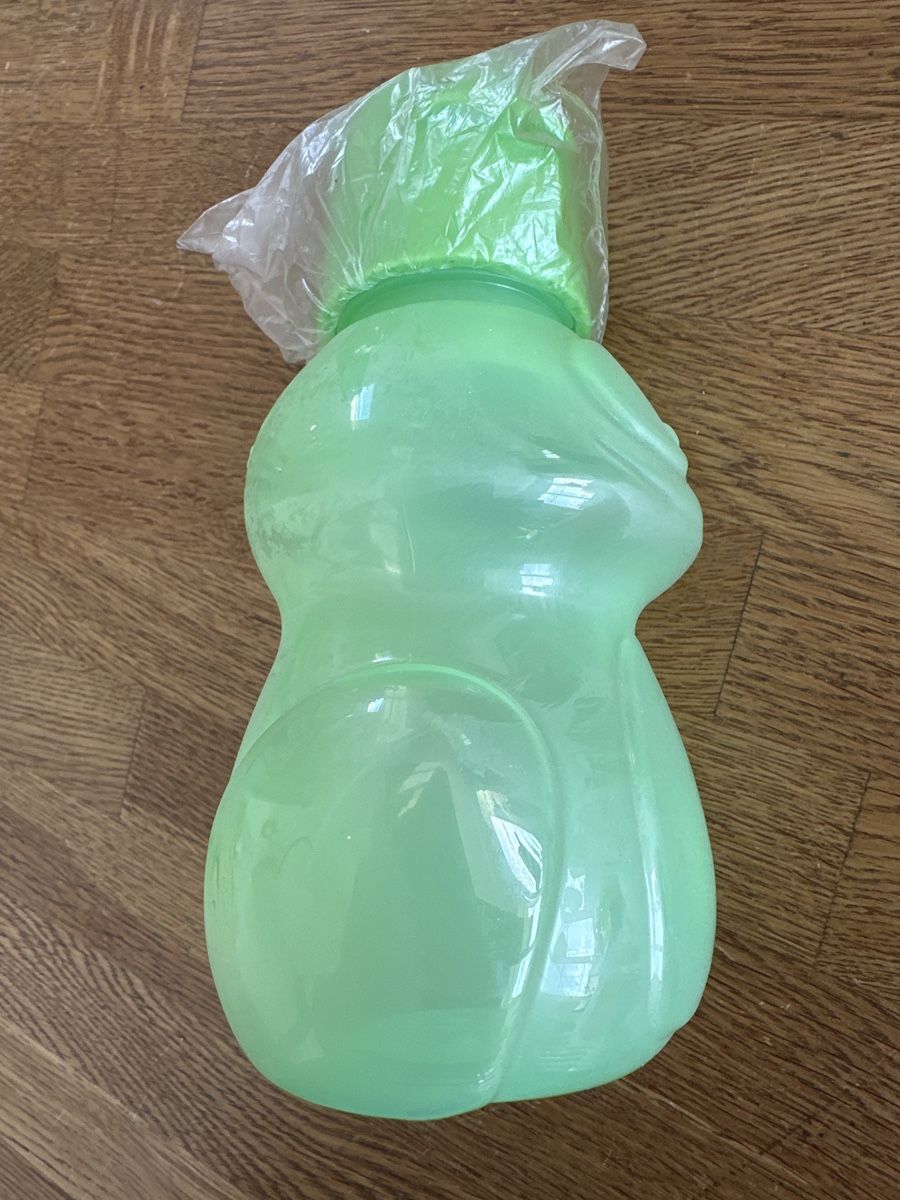 Borracce & Thermos: 3 Tupperware Trinkflaschen, versch Grössen, 2 x neu – Nuovo (secondo la descrizione) da Krauchthal venduto da Kiddy32 3