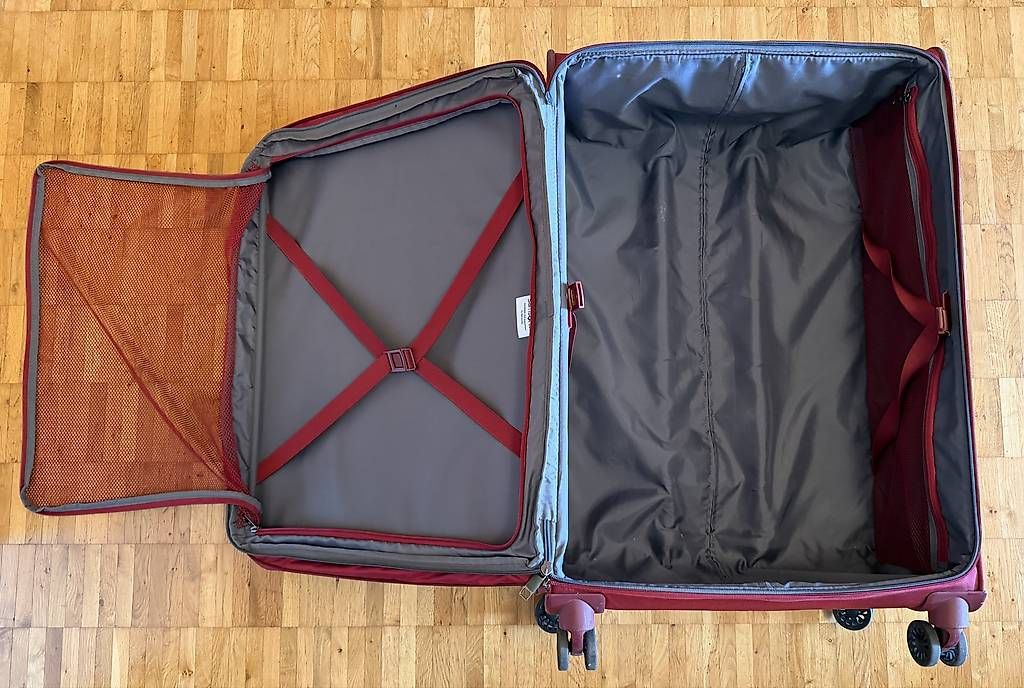 Samsonite Valises de voyage: Samsonite Asphere Spinner 77 EXP, rot, 77x50x31, 3,7kg – D'occasion à Wolfhausen par KugelKopf 4