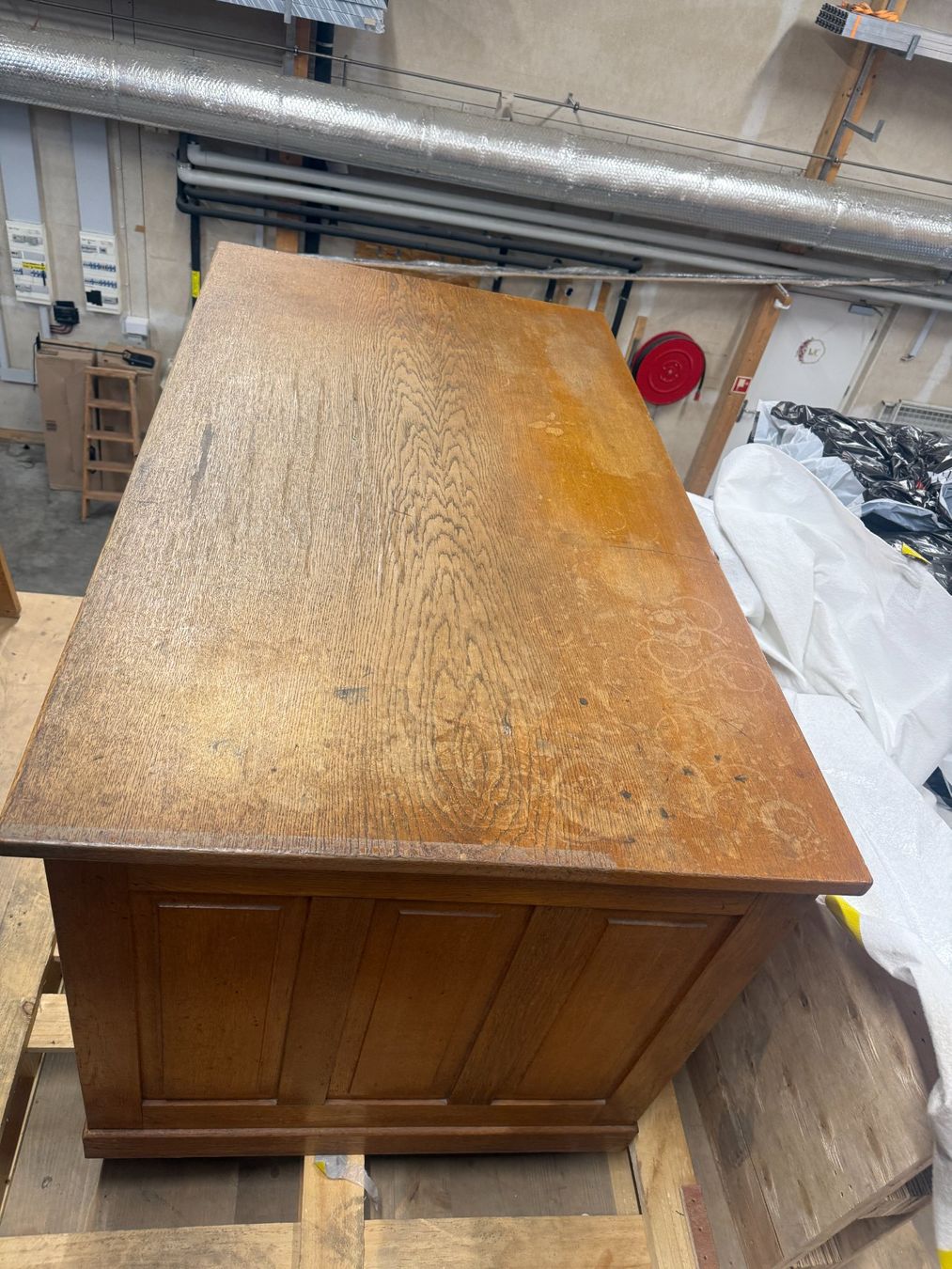 Scrivanie: Doppelpedestal Schreibtisch – Usato da Oberdorf BL venduto da sonne027 4