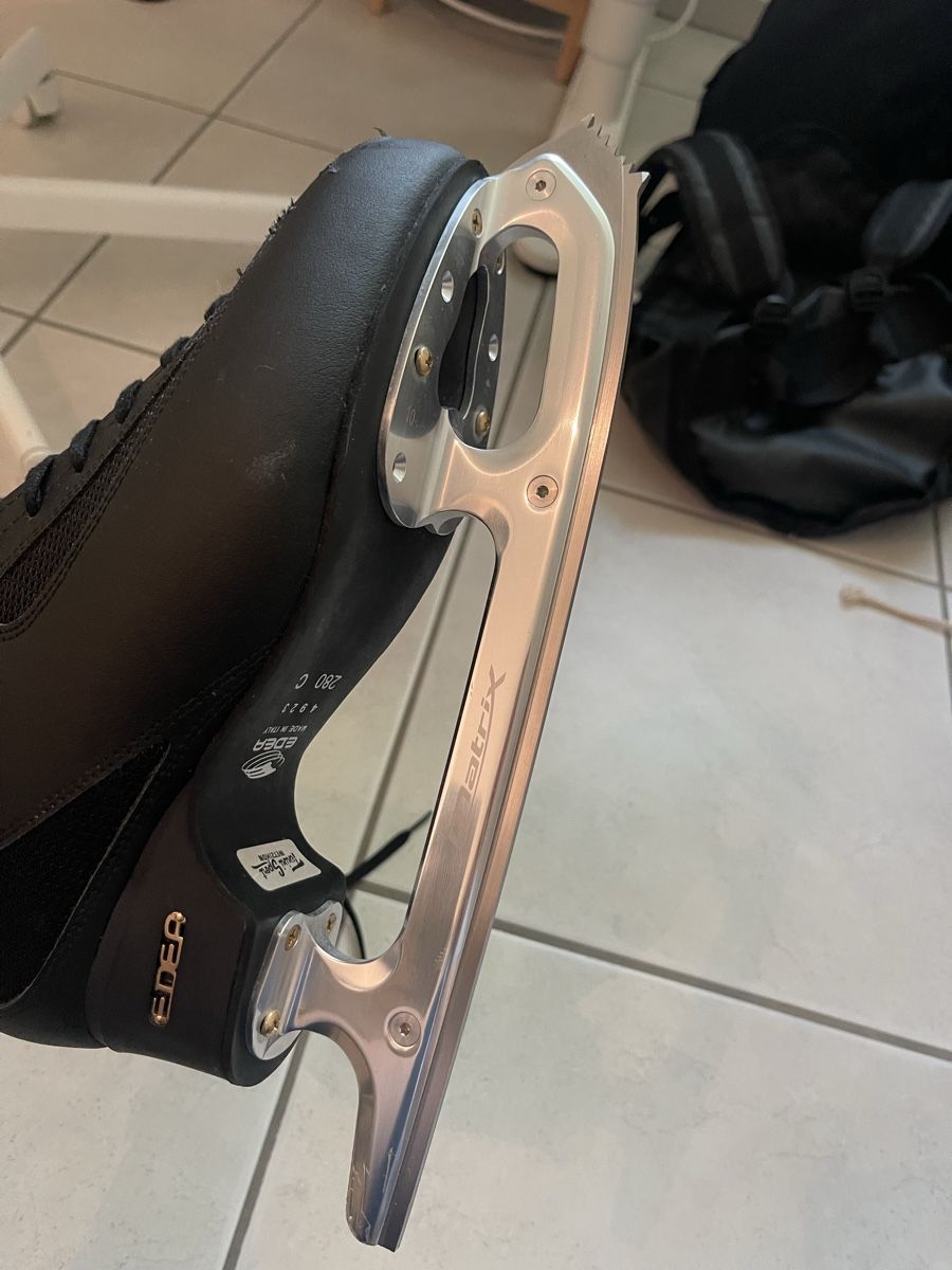Edea Pattini da ghiaccio: Edea Ice Fly 280 C, Matrix Suprime 10 blades – Usato da Oberlunkhofen venduto da Raspberry 2