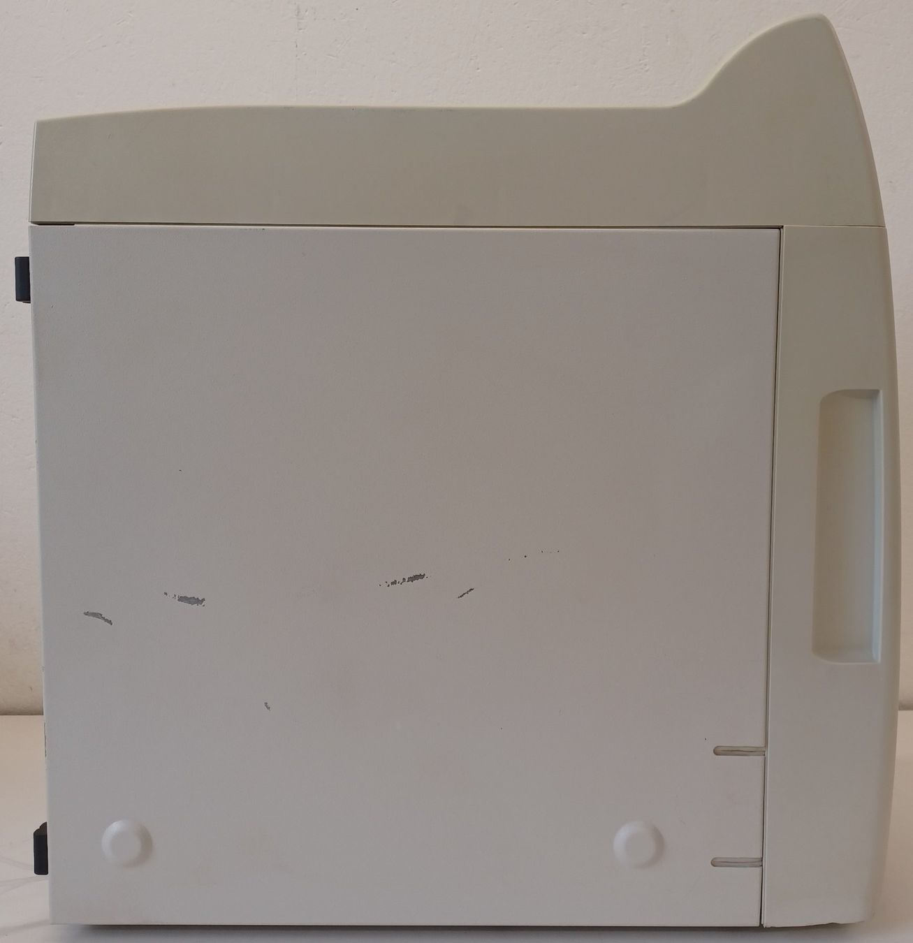 Accessori da laboratorio: Dionex ICS-2000 Ion Chromatography System – Difettoso da Niederdorf venduto da LeptonAG_Labor 2