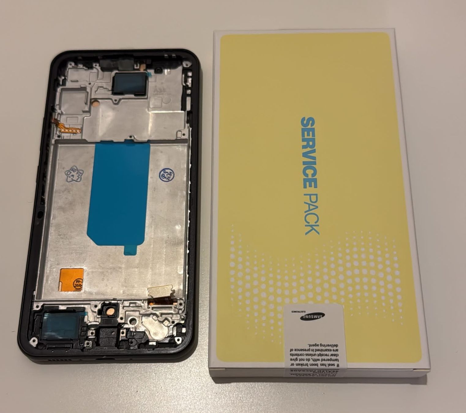 Monitor: Display Samsung A34 Incell. – Nuovo e nell'imballaggio originale da Leukerbad venduto da mig_8bbp 1