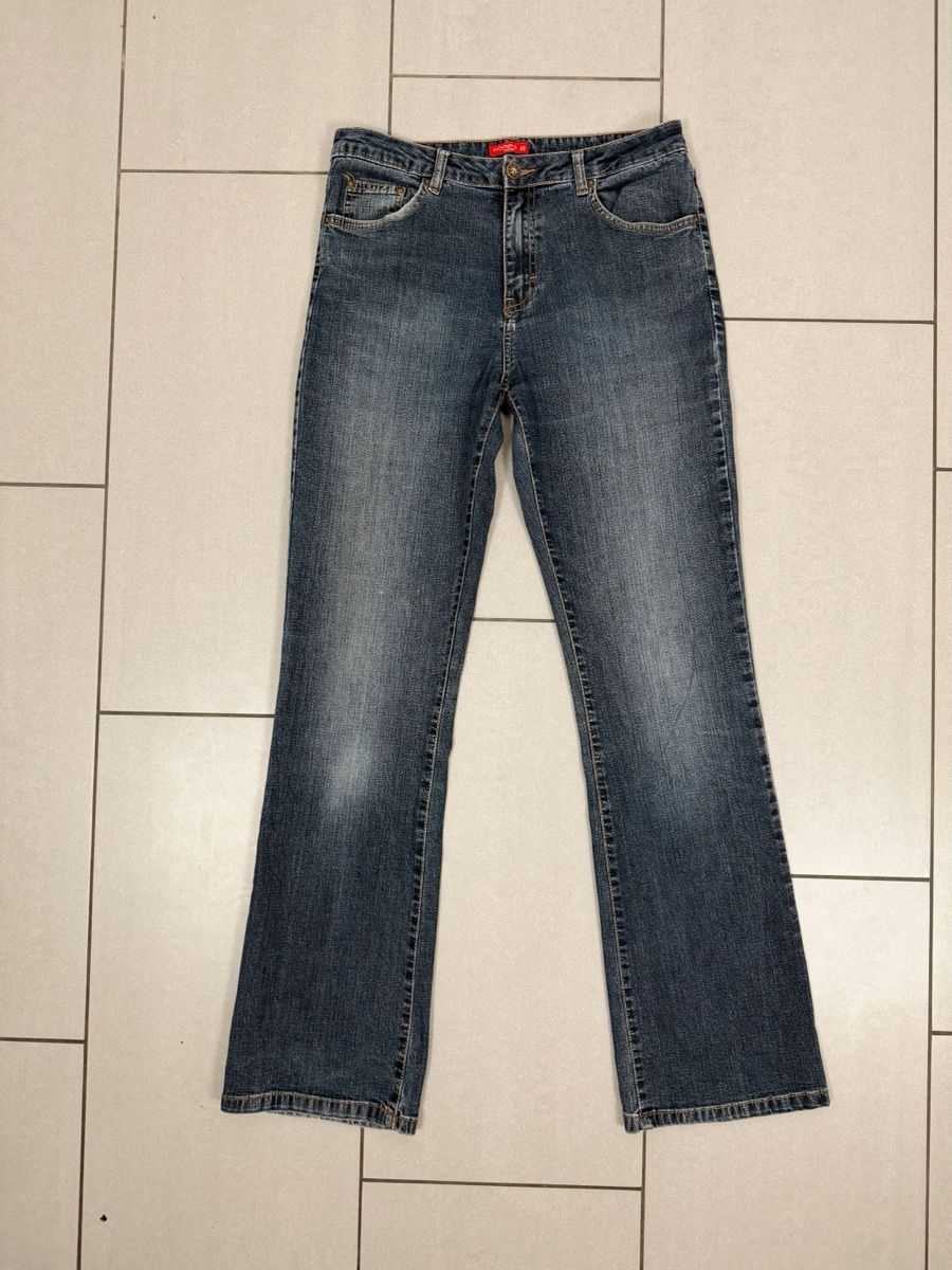 Jeans: Bootcut Jeans y2k  Size 40, Dark Blue – Usato da Knonau venduto da Grapesvintage 2