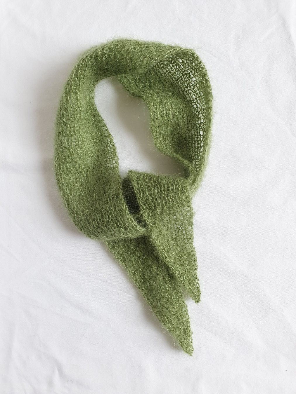 Foulard & Sciarpe: Mini scarf, Strickschal, Handgestrickt, Unikat, Geschenk – Nuovo e nell'imballaggio originale da Neunkirch venduto da Sandramay 4
