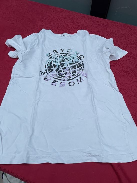 Camicie, T-shirt & Polo: Junge T-Shirt weiss 146/152 – Usato da Bergdietikon venduto da antovale