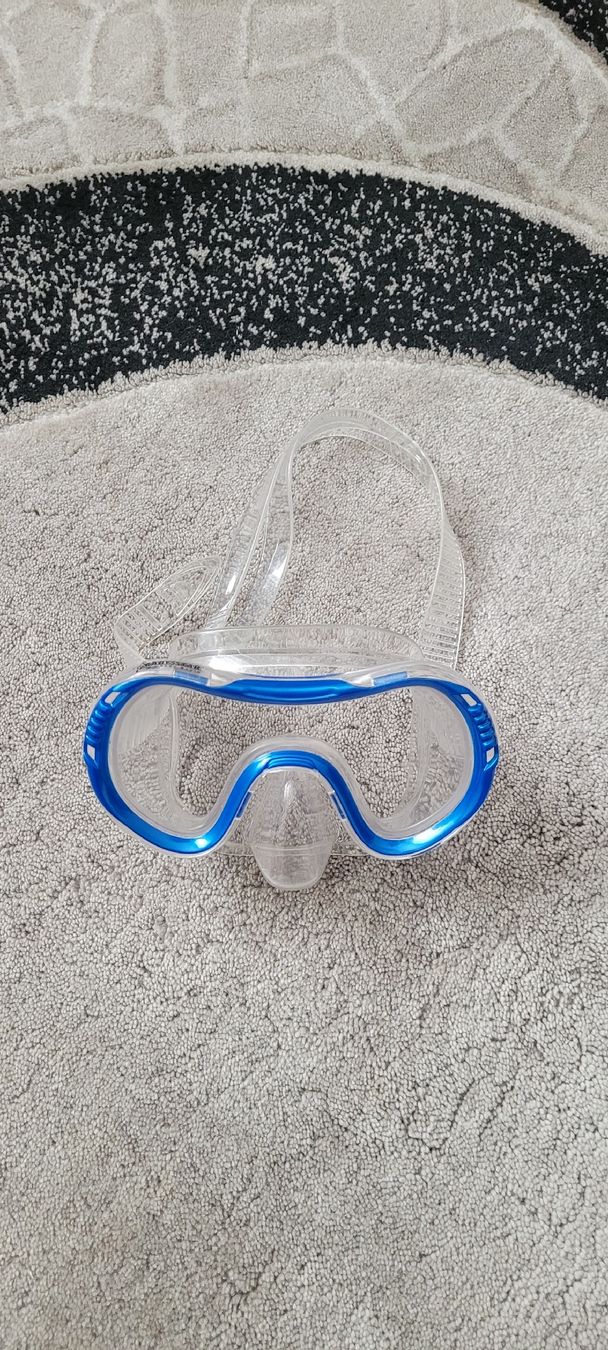 Masken: Masque de plongée ABYSSTAR bleu transparent NEUF – Neu (gemäss Beschreibung) aus Vevey von obi_n8zc