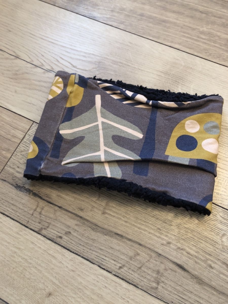 Altro abbigliamento per bambino: Snood 6 mois/4 ans – Usato da Sornard (Nendaz) venduto da delezedoris 1
