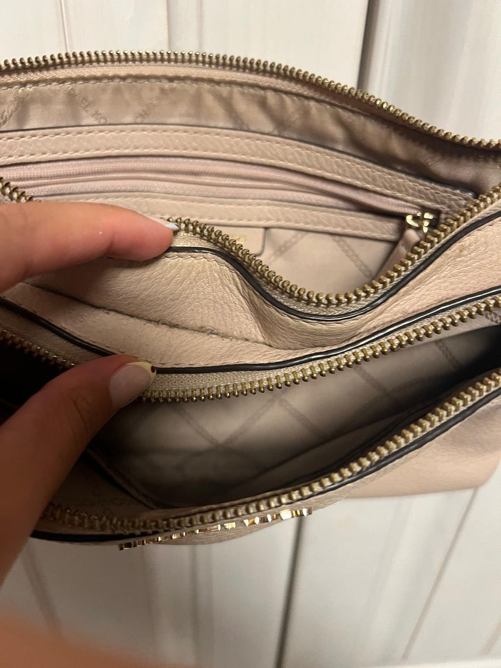 Michael Kors Sacs femmes: Michael Kors Umhängetasche – D'occasion à Muhen par lau_7wcq 7
