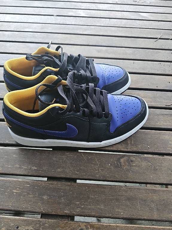 Jordan Scarpe da uomo: Nike Air Jorden gs – Usato da Niederglatt ZH venduto da Murat69 2