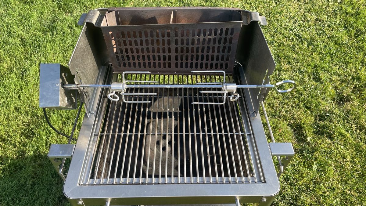 Griglie: Heibi Holzkohlengrill aus Chromstahl – Usato da Gerolfingen venduto da Tinal10 2