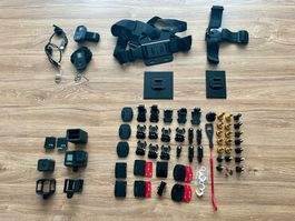 GoPro Mega Pack. GoPro 8 Black, GoPro Session, viel Zubehör