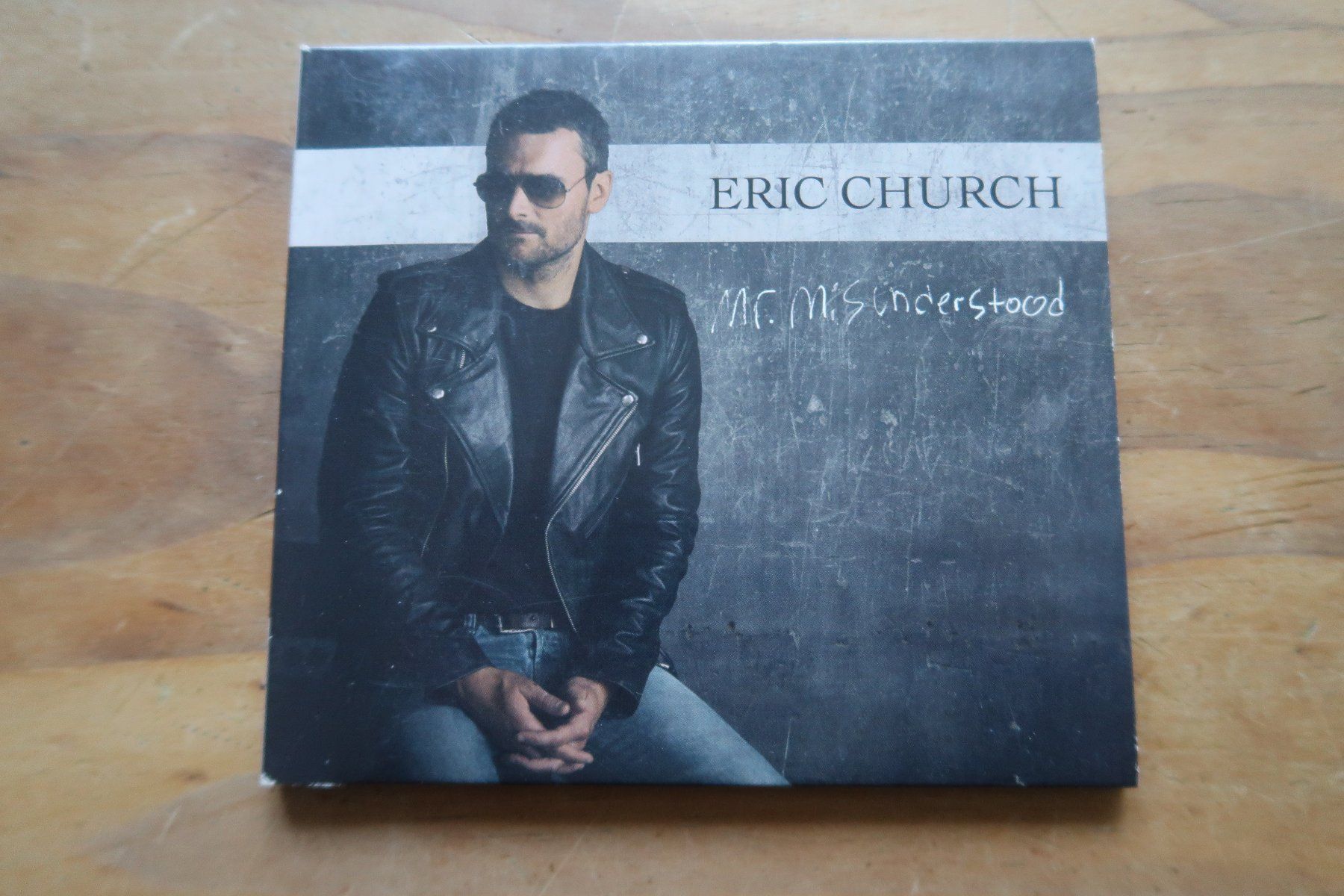 CDs: ERIC CHURCH - MR. MISUNDERSTOOD - mit BONUS TRACKS - CD – Gebraucht aus Basel von Patiscat