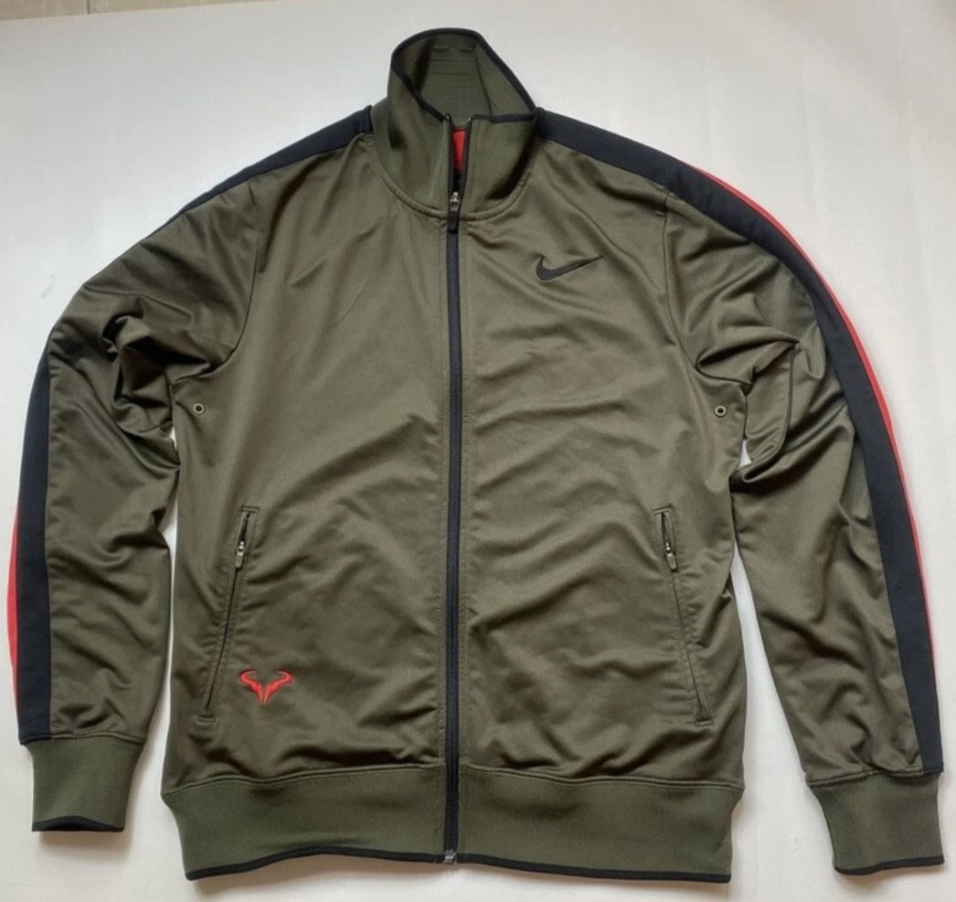 Nike Giacche: NIKE RAFAEL NADAL SWEATJACKE / M – Nuovo (secondo la descrizione) da kloten venduto da Dralion73