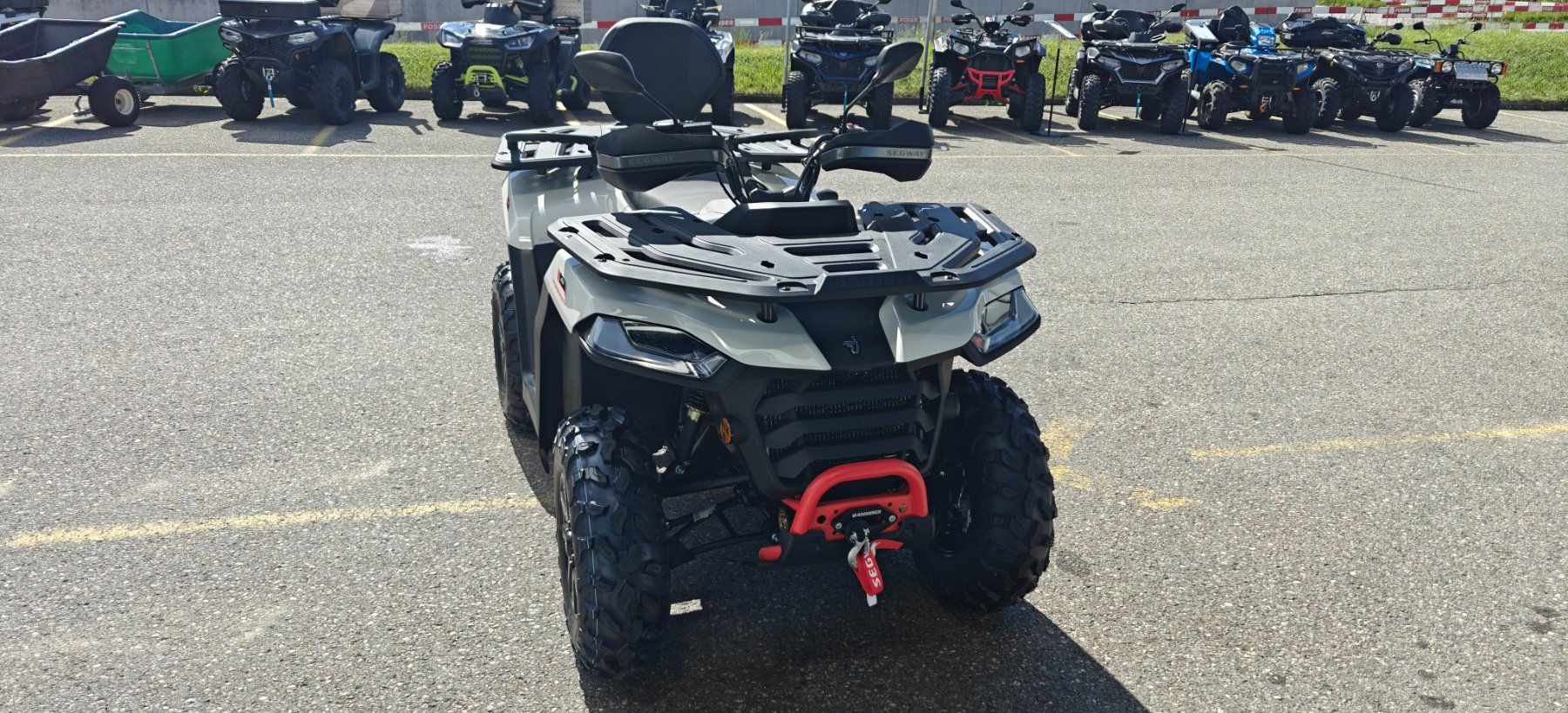 Segway ATVs / Quads: Segway AT 5LDLX 4×4 – Neu (gemäss Beschreibung) aus Trimmis von 0004 9