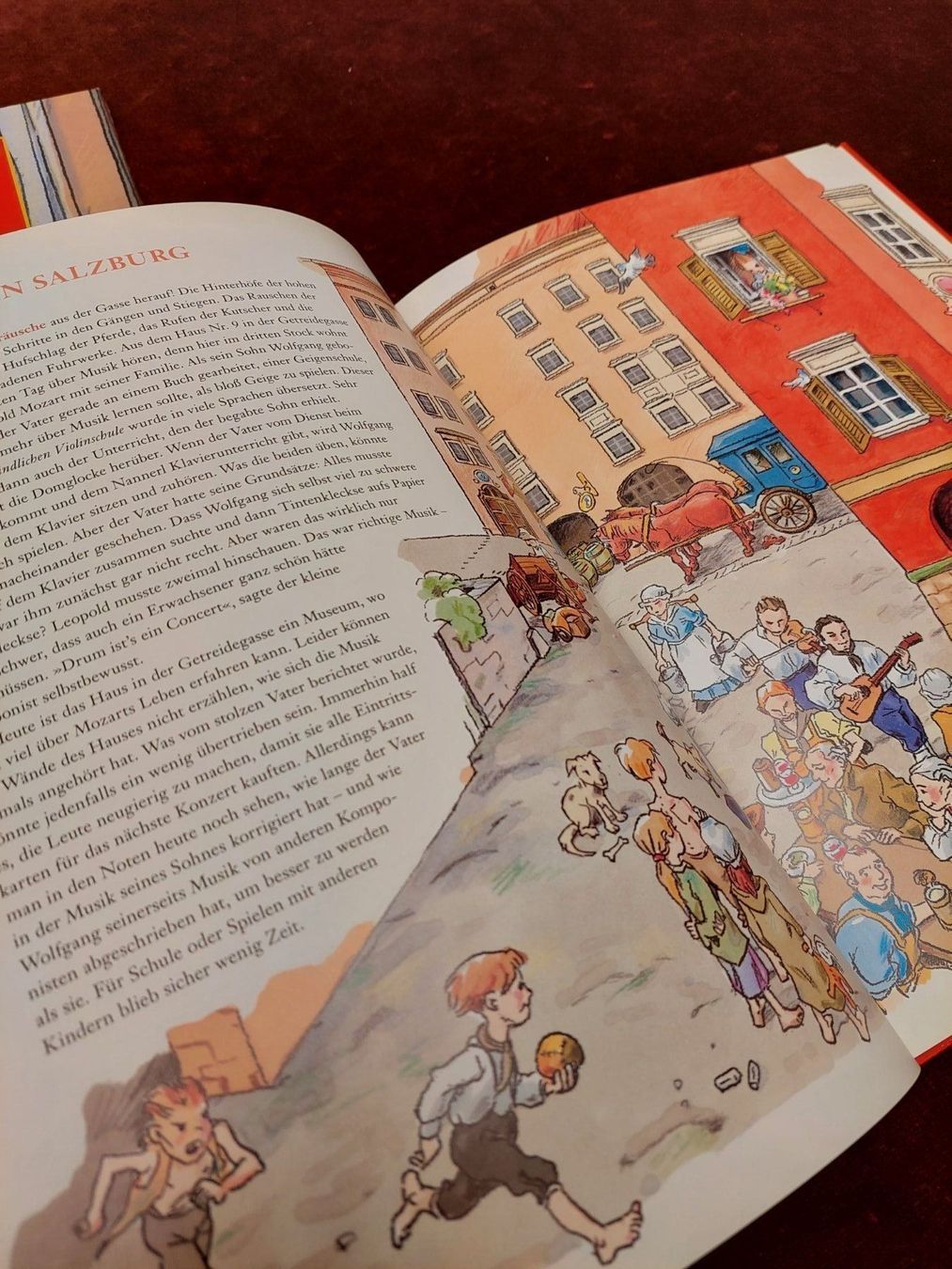 Libri: Buch  Mozart das Bilderbuch – Nuovo e nell'imballaggio originale da Davos-Platz venduto da musikhauskollegger 4