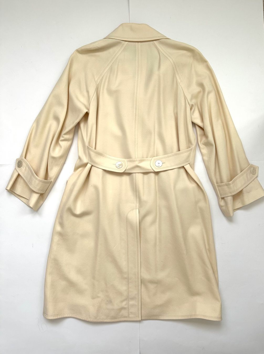 Chanel Cappotti: Chanel trench – Usato da Pregassona venduto da Reluxuryspace 1