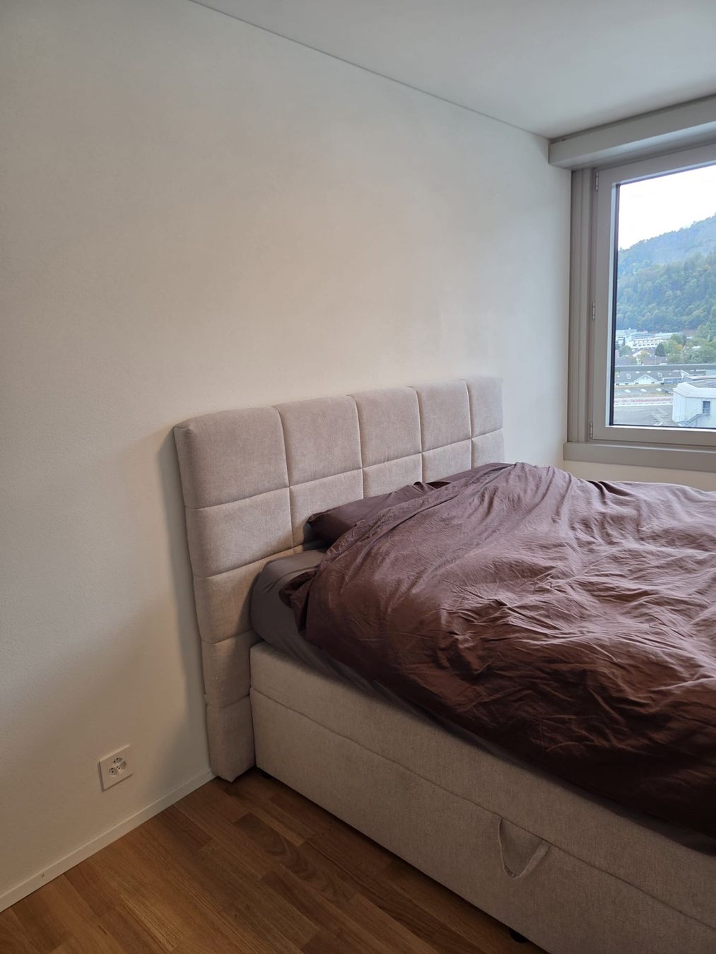 Mömax Betten: Boxspringbett beige mit Stauraum – Gebraucht aus Kriens von siya_ 1