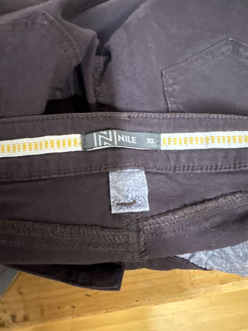 Nile Hosen: Tolle Nile Hose Jeans XS – Neu (gemäss Beschreibung) aus Maienfeld von 8796 3
