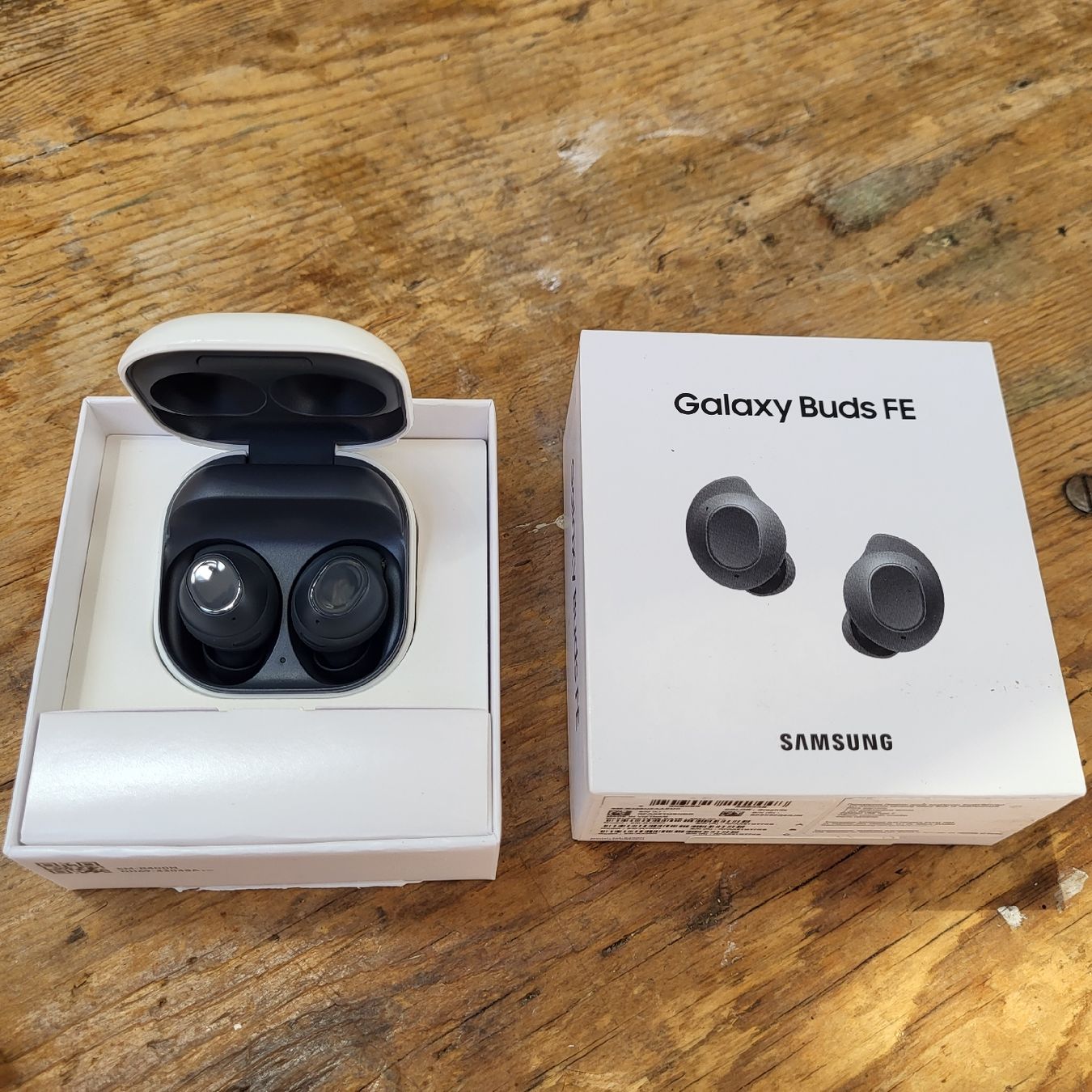 Samsung Cuffie: Neue Galaxy buds – Nuovo e nell'imballaggio originale da Kägiswil venduto da Megafi56