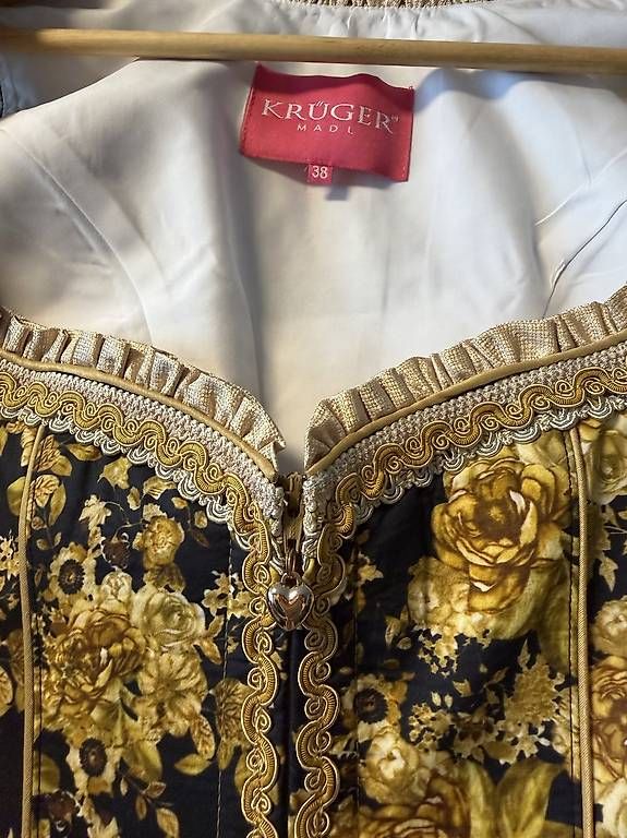 Vestiti: Krüger Dirndl Gr 38 – Usato da Seedorf UR venduto da Lia_mia 1