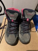 Lowa Wanderschuhe Gr. 33 - ideal für deine nächste Tour!
