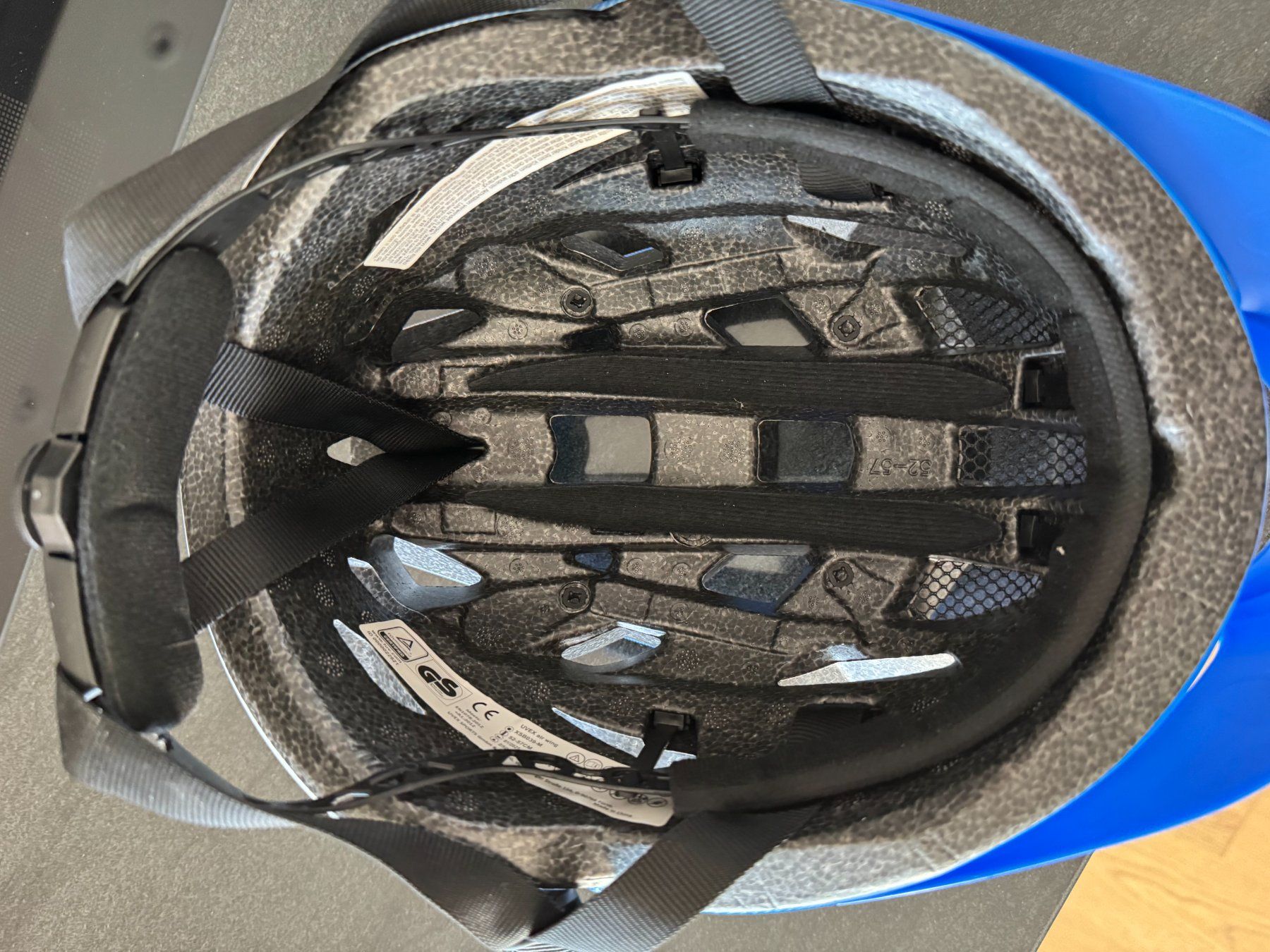 Uvex Caschi: Velo Helm uvex – Nuovo (secondo la descrizione) da Flums venduto da Hrroland 4